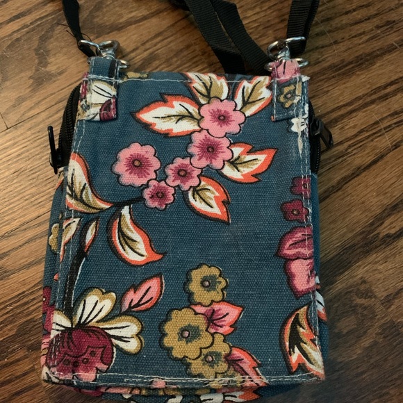 2/$35 Handmade crossbody purse - Picture 4 of 5
